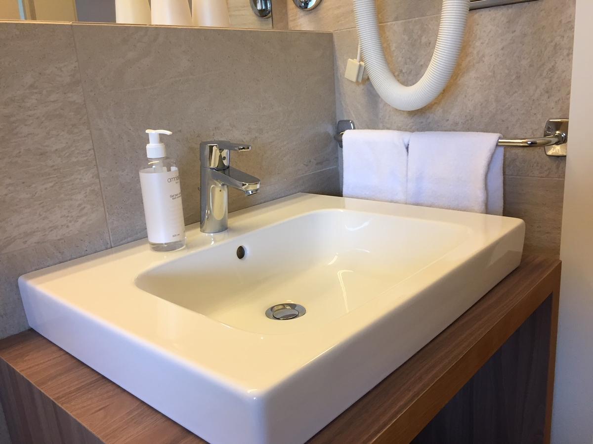 Hotel Am Wolfgrubenersee Soprabolzano Dış mekan fotoğraf