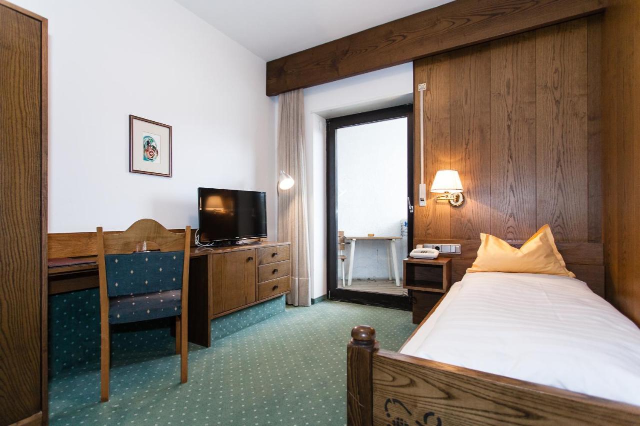 Hotel Am Wolfgrubenersee Soprabolzano Dış mekan fotoğraf