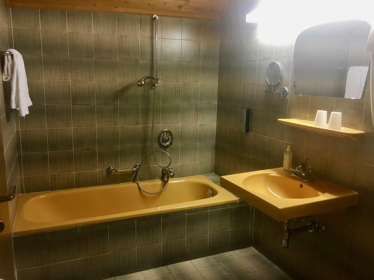 Hotel Am Wolfgrubenersee Soprabolzano Dış mekan fotoğraf